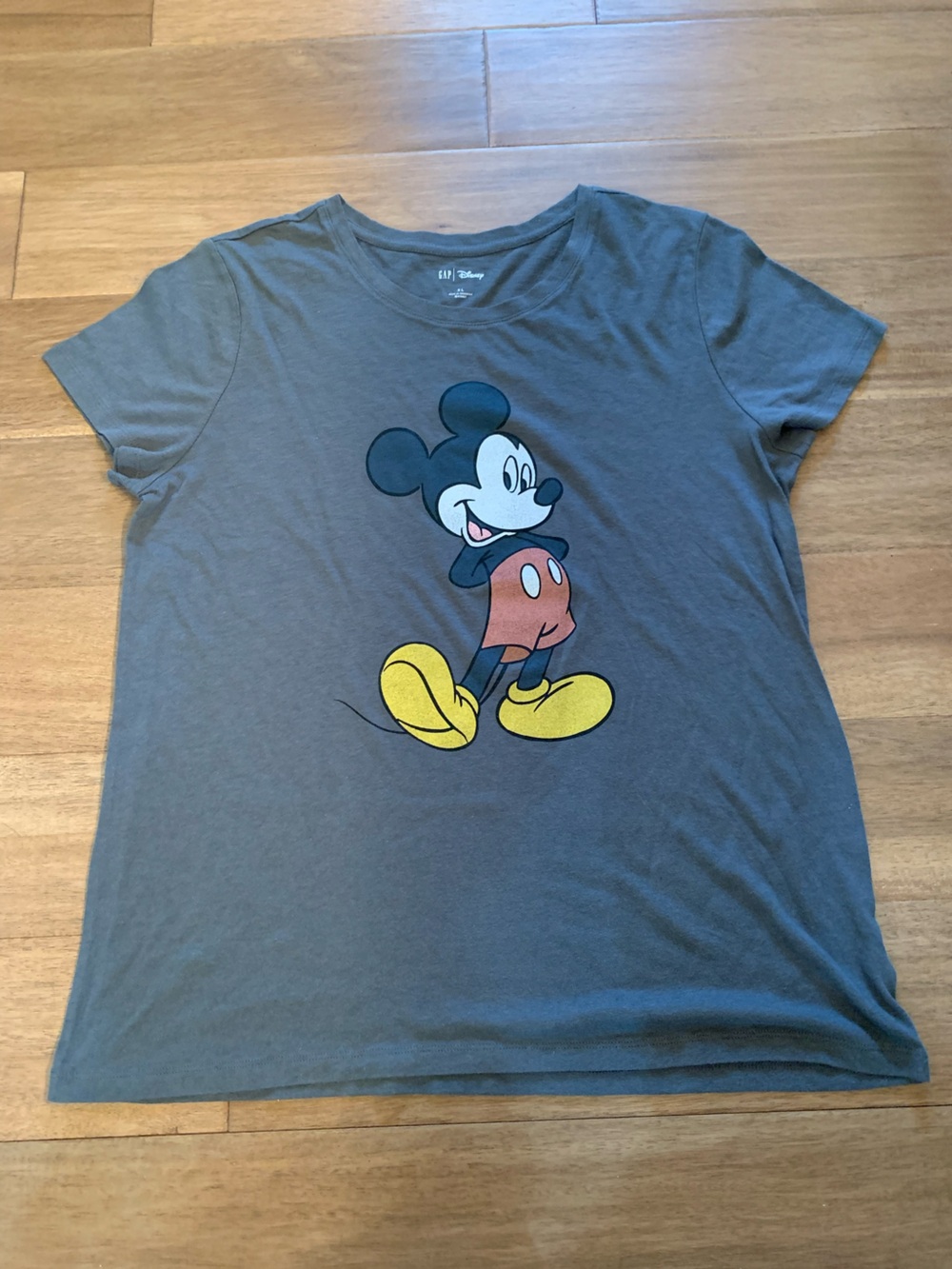 GAP Gray Crewneck Tee with Graphic Detail Mickey Mouse Size XL
